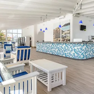 https://apartamentos-club-maritim.ibizaislandhotels.net